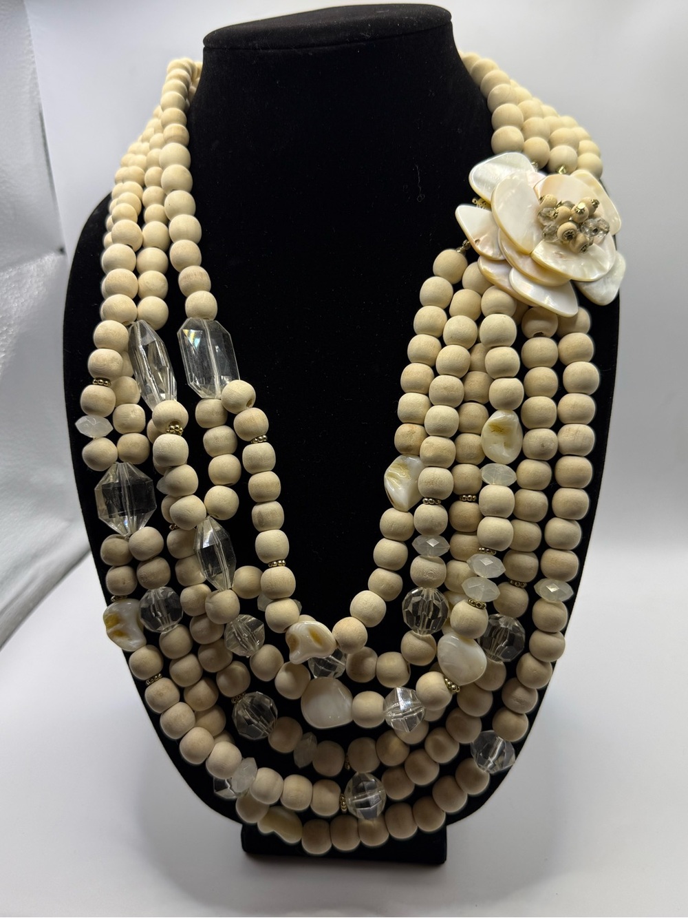 Anthropologie Ivory Wooden Beaded Necklace with Shell Flower